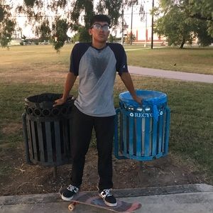 Meet your Posher, Adrian